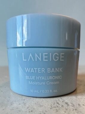 LANEIGE Blue Water Bank Hyaluronic Moisture Cream